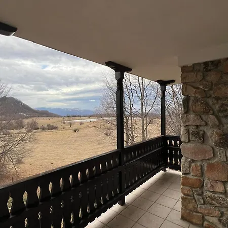 Casa de hóspedes чемерникъ